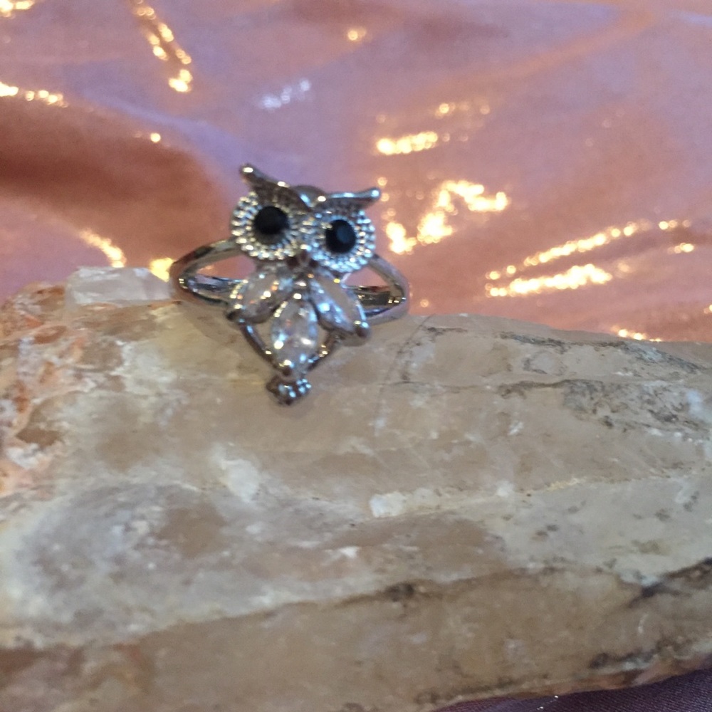 🦉 Lovely adorable rhinestone owl ring in gold or silver 🦉